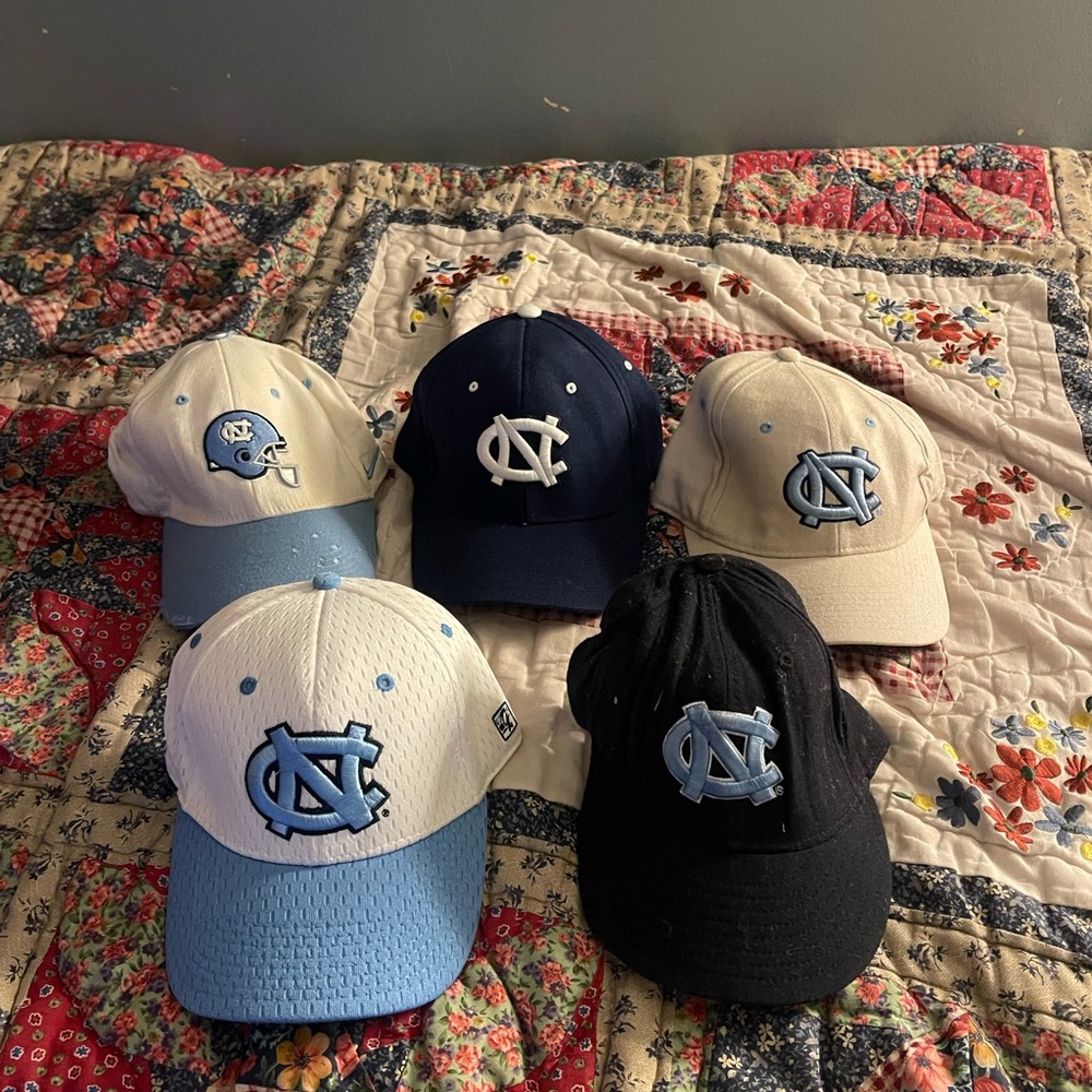 UNC 6 Cap Set - Blue, Black, White(measurements shown)